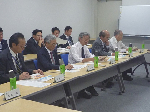 Informal Meeting with the NAIST President and Students (from October 11, 2016)