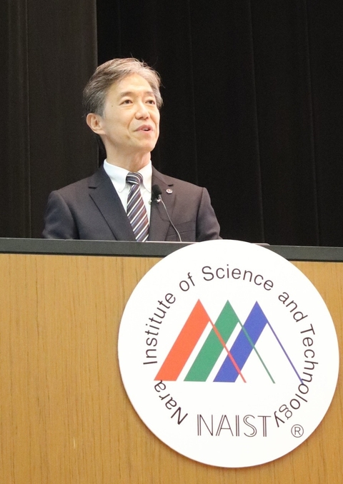 NAIST President Kazuhiro Shiozaki's inauguration ceremony (2021/4/2)