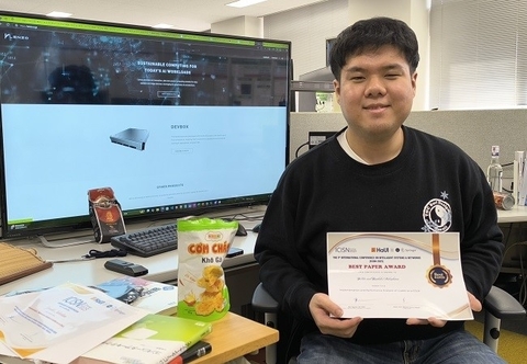 Yu ETO et al. of Computing Architecture lab received the Best Paper Award at ICISN 2025. 