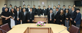 Center: Professor Wanchai Yodsudjai, Dean of the Faculty of Engineering at Kasetsart University and Dr. Jun Ohta, Executive Director and Vice President