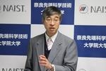 ［プレスリリース］物質創成科学研究科の河合壯教授、中嶋琢也准教授らの研究グループが、光を吸収するとほぼ１００％の効率で反応する光センサー分子の開発に成功(2011/1/7)