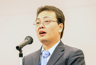 山中本学栄誉教授　2012年ノーベル生理学・医学賞受賞記念銘板