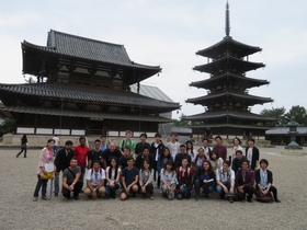 Participants and Horyuji Temple’s Kondo and Gojunoto Pagoda