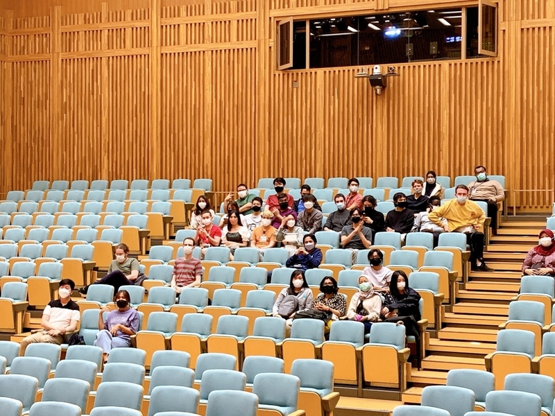 International student performance video viewing (April 26 & 27, 2022)