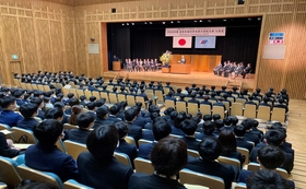 Entrance ceremony held in the NAIST's Millennium Hall.