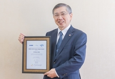 Prof. Hirokazu Kato (Interactive Media Design Lab) received ISMAR 2023 Career Impact Award.