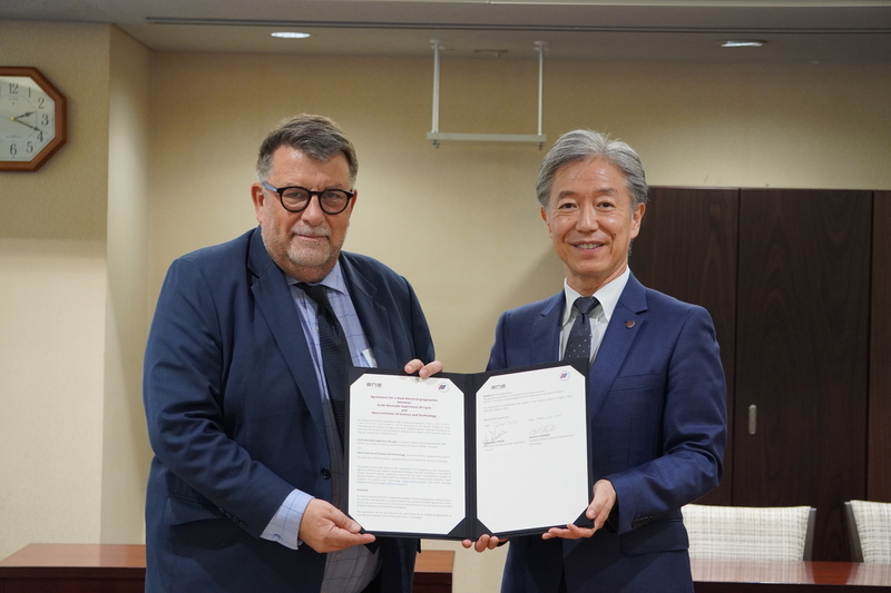 Signing Ceremony with Ecole Normale Supérieure de Lyon in France(2025/10/20)