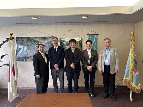 Research Group from Kanazawa University and Kansai University of International Studies Visited NAIST (2026/5/8)