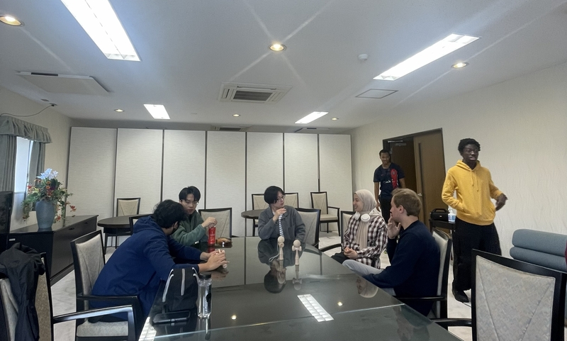 6th Lunch - time Language Exchange Event Held (October 28)