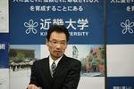 ［プレスリリース］物質創成科学研究科の細川陽一郎特任准教授と近畿大学医学部の伊藤彰彦教授の研究グループが、レーザー衝撃波を使い接触せずに、生体で細胞同士が結びつく力を一つずつ計測する技術の開発に成功(2011/01/18)