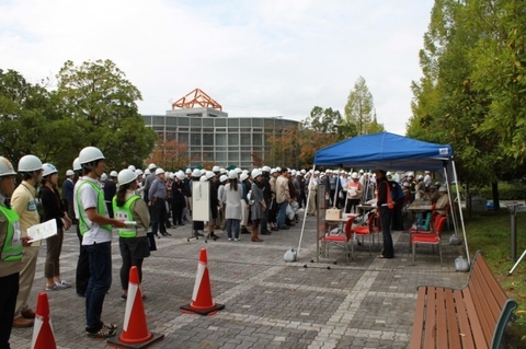 消防訓練（防火・防災）を実施（2016/10/26）