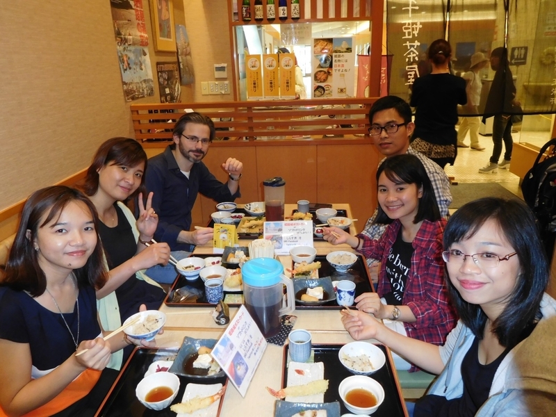 留学生見学旅行を実施（2017/05/14）