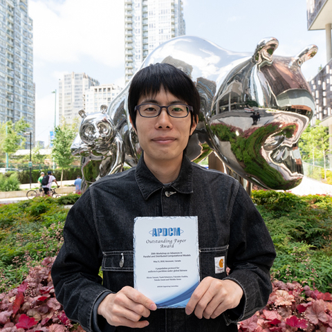 ディペンダブルシステム学研究室の安見嘉人さん(博士前期課程1年)らが国際会議 20th Workshop on Advances in Parallel and Distributed Computational Models (APDCM2018)においてOutstanding Paper Awardを受賞