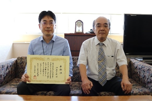 花発生分子遺伝学研究室の伊藤寿朗教授が平成29年度日本学術振興会特別研究員等審査会専門委員（書面担当）及び国際事業委員会書面審査員として表彰