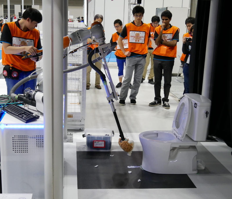 「ワールド・ロボット・サミット(WRS)」において「NAIST-RITS-Panasonic」チームが 「フューチャーコンビニエンスストアチャレンジ競技　接客タスク」１位を獲得