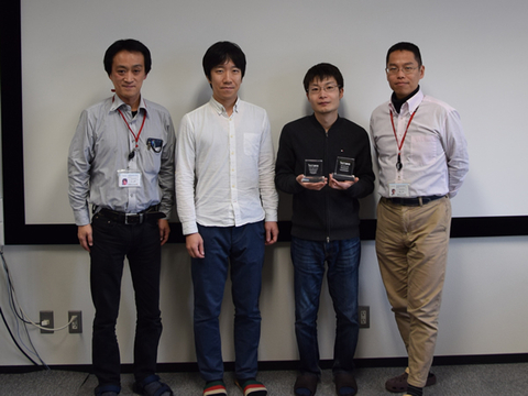 光メディアインタフェース研究室の岩口尭史さん(博士後期課程3年)らが国際シンポジウムVRST2018においてCyber Agent AwardとBest Poster Awardを受賞