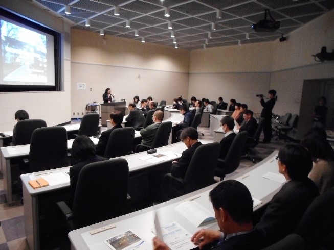 平成30年度海外SD研修報告会を開催(2019/02/25)