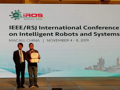 ロボットラーニング研究室の崔允端博士研究員が、国際学会IROS 2019においてSICE International Young Authors Awardを受賞
