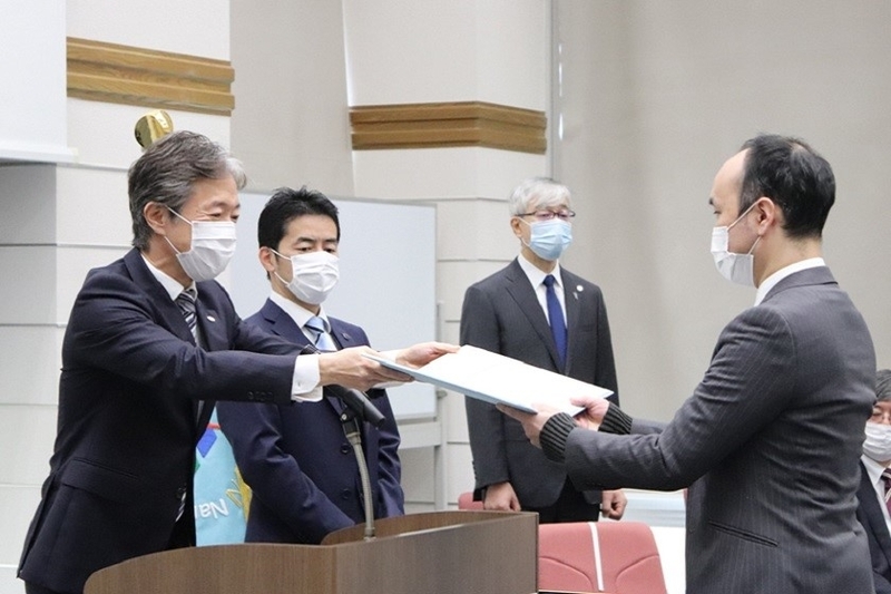 令和3年度学位記授与式を挙行（2021/12/22）