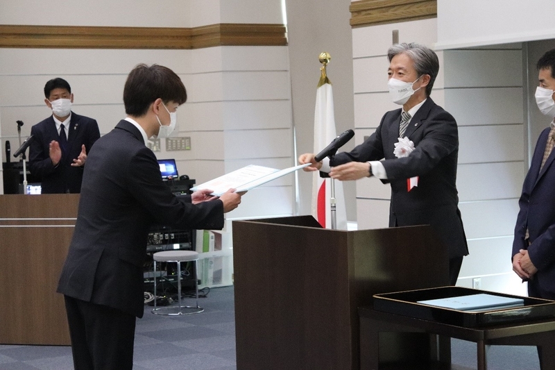 令和4年度学位記授与式を挙行(2022/6/24)