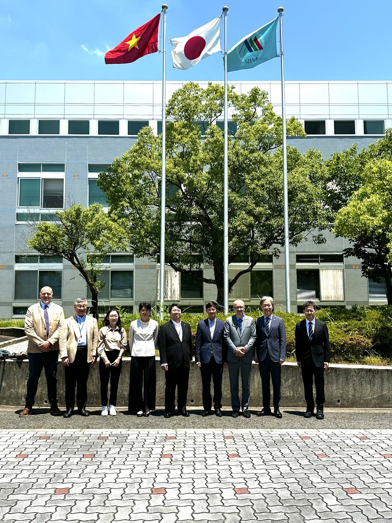 ハノイ科学技術大学の学長が本学を訪問（2024/6/14）