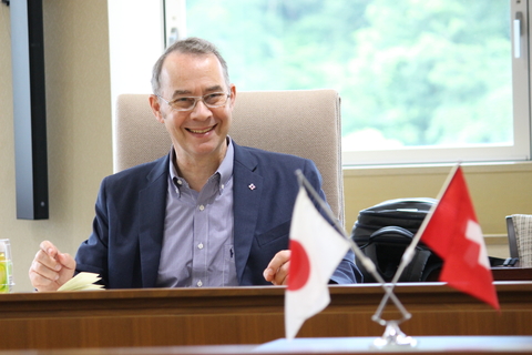 在大阪スイス領事が本学を訪問（2024/7/11）