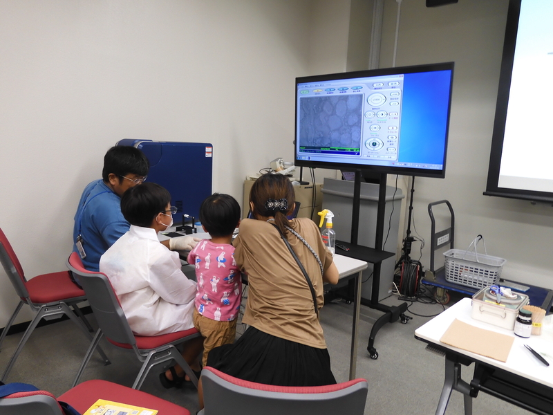 「技術職員と親子で遊ぼう！ 夏休み子どもサイエンス2024 オンサイト会場 奈良先端大」を実施（2024/08/02）　