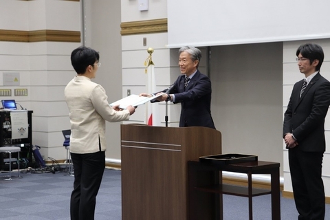 令和6年度学位記授与式を挙行（2024/12/23）