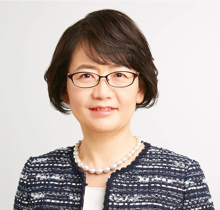 高倉 千春