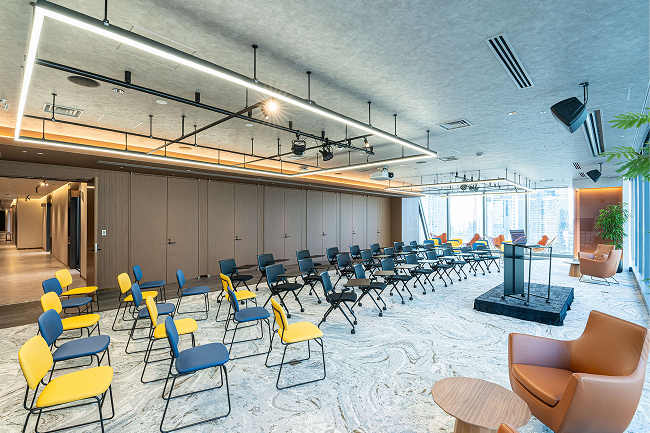 APイノゲート大阪クリエイティブラウンジ