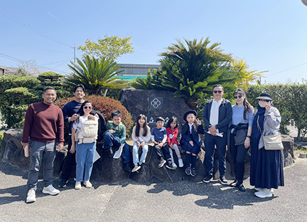画像:留学生・外国人研究者支援室（CISS）が「小学校通学路オリエンテーション」を実施